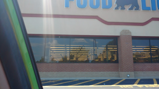 Carrboro Plaza photo 2