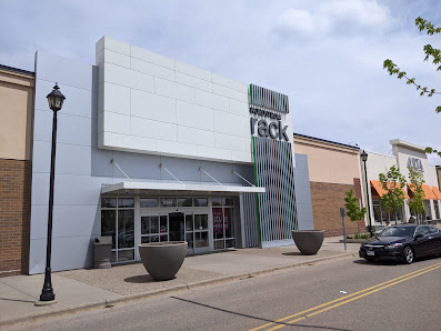 The Shoppes at Knollwood photo 1