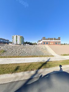 Larry Uteck Plaza photo 3