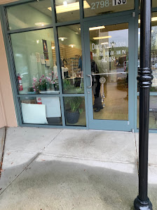 Hoover Colonial Promenade photo 2