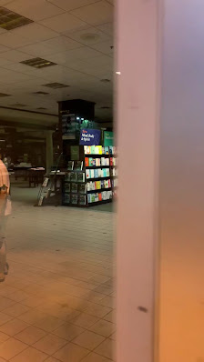 Colonial Plaza photo 3