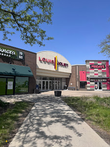 Louis Joliet Mall photo 1
