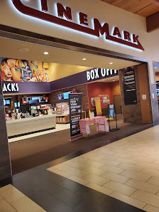 Louis Joliet Mall photo 4