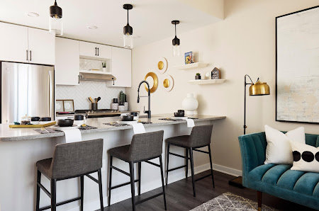 Carlyle Crossing photo 2