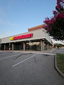 Fielder Plaza photo 3