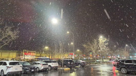 Overlake Fashion Plaza photo 3