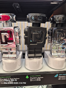 Riverdale Village photo 2