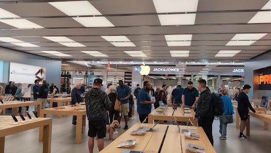 Christiana Mall photo 2