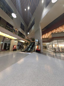 Strawberry Square photo 7