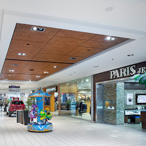 Lawson Heights Mall photo 6