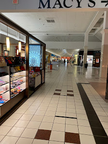 Auburn Mall photo 2
