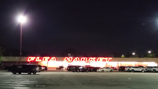 Boca Raton Shopping Center photo 3