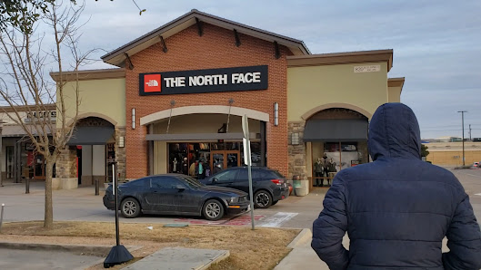 San Marcos Premium Outlets photo 3