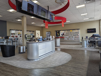 Jennifer Square photo 2