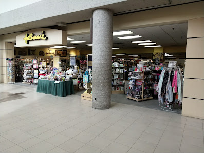 Winnipeg Square photo 4