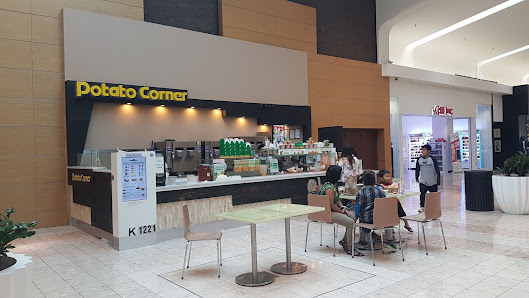 Westfield Southcenter photo 6