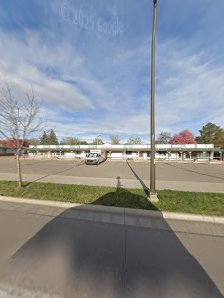 Cottonwood Plaza photo 1