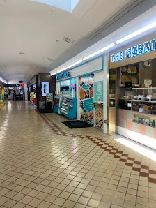 The Shops at Perry Crossing photo 4