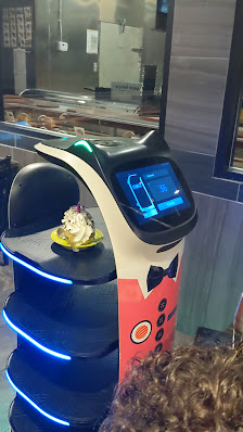 Windward Promenade photo 3