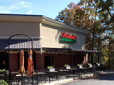 Windward Promenade photo 4