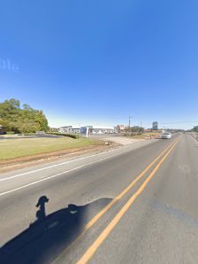 Woodlands plaza photo 4