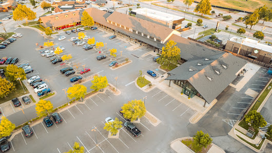 Nichols Hills Plaza photo 1