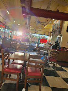 Geneva Square photo 4