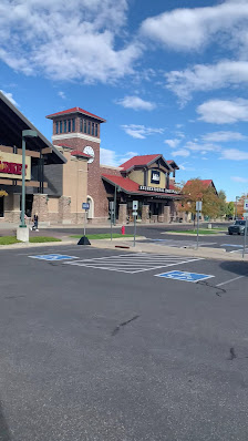 Stoneridge Square photo 3