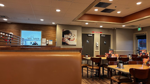 Stoneridge Square photo 4