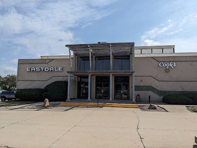 Eastdale Plaza photo 1