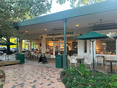 Utica Square photo 1