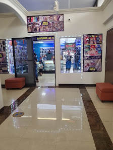 Greyhound Plaza Mall photo 2