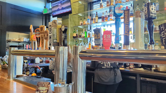 Capital Mall photo 2