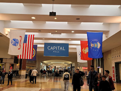 Capital Mall photo 4