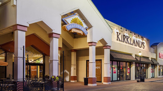 Oglethorpe Mall photo 6