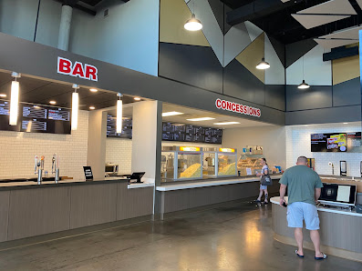 Milford Commons photo 1