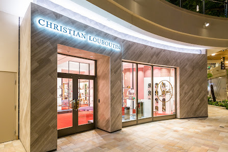 International Market Place photo 6