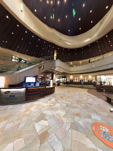 International Market Place photo 7