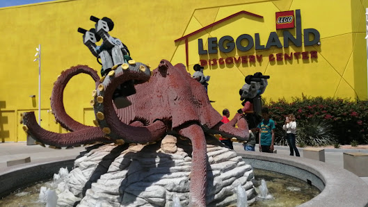 Arizona Mills photo 3