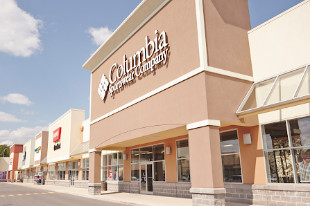 King's Crossing Fashion Outlet photo 4