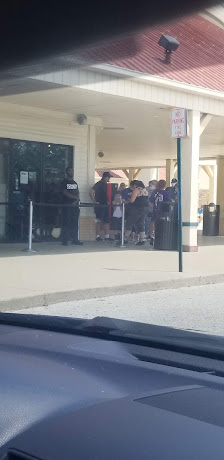 Indiana Premium Outlets photo 4