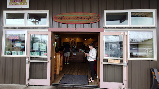 Manono Street Marketplace photo 1