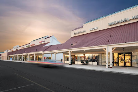 St. Louis Premium Outlets photo 6