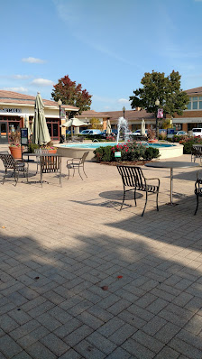 Town Square Wheaton photo 2