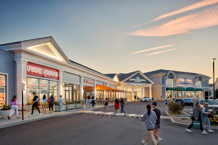 Cape Cod Mall photo 5