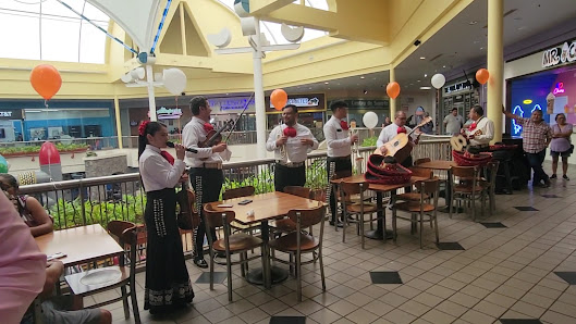 La Gran Plaza de Fort Worth photo 3