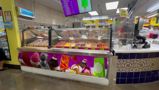 Garland Bazaar photo 3