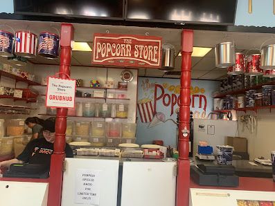 Lincoln Square photo 2