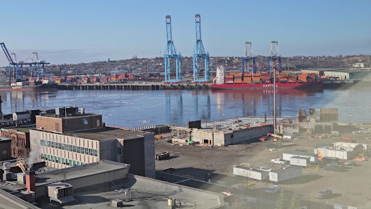 Brunswick Square photo 3