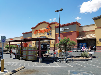 Yarbrough Plaza photo 5